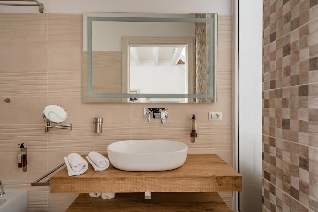 San Cataldo Suite Eksteriør bilde